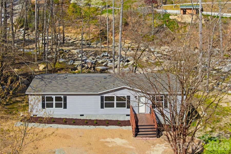 Exterior details and patio area of a home in , Hendersonville (Image 19). Exterior details and patio area of a home in , Hendersonville (Image 19).