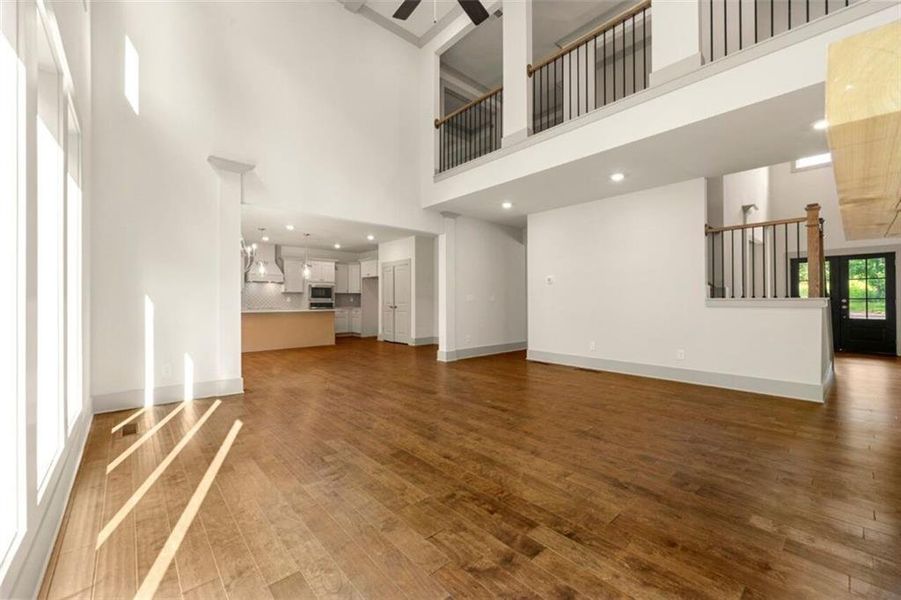 Spacious, unfurnished interior of a new home in Steeplechase, Hoschton (Image 41).