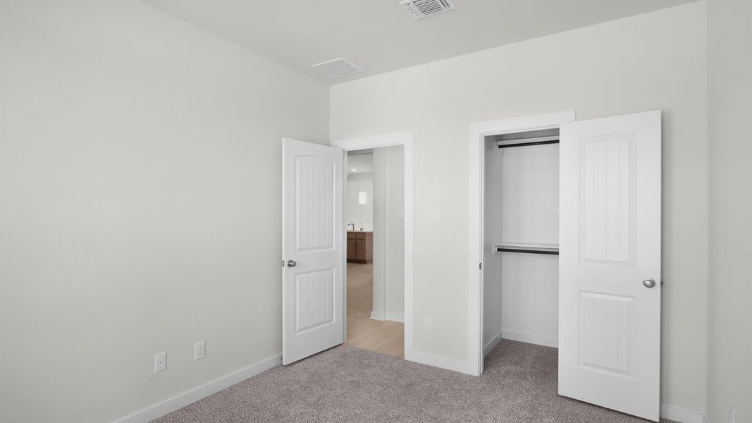 Spacious, unfurnished interior of a new home in Highland Village, Georgetown (Image 13). Spacious, unfurnished interior of a new home in Highland Village, Georgetown (Image 13).