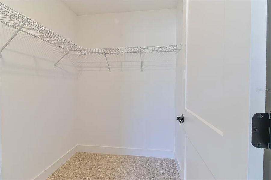 Spacious, unfurnished interior of a new home in Briarwood, Alachua (Image 17).