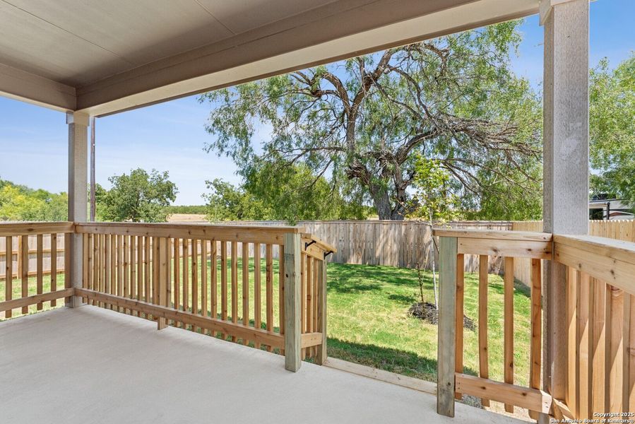 Image 26 of a home in Cinco Lakes. Image 26 of a home in Cinco Lakes.