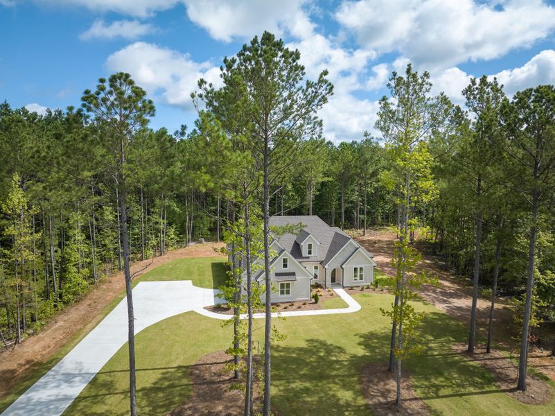 Image 52 of a home in Flint Farms.