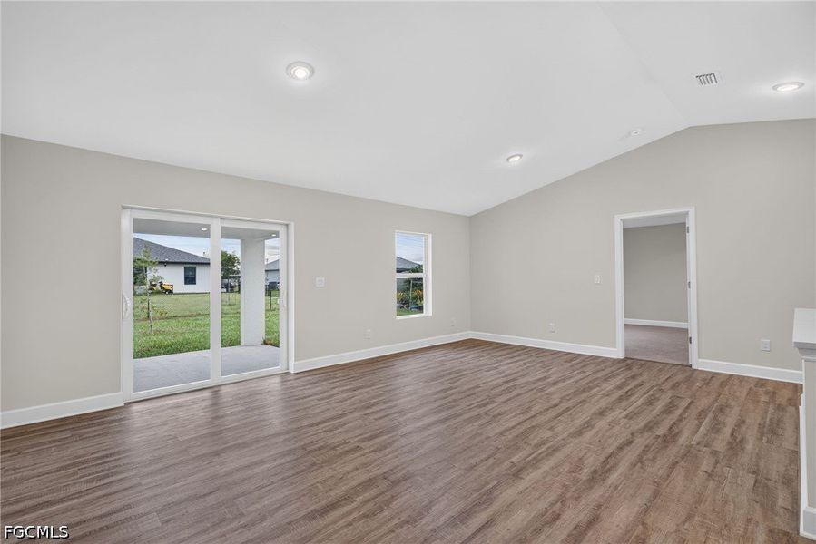 Spacious, unfurnished interior of a new home in Cape Coral, Cape Coral (Image 17). Spacious, unfurnished interior of a new home in Cape Coral, Cape Coral (Image 17).