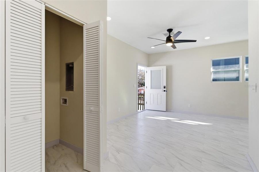 Spacious, unfurnished interior of a new home in , St. Petersburg (Image 38).