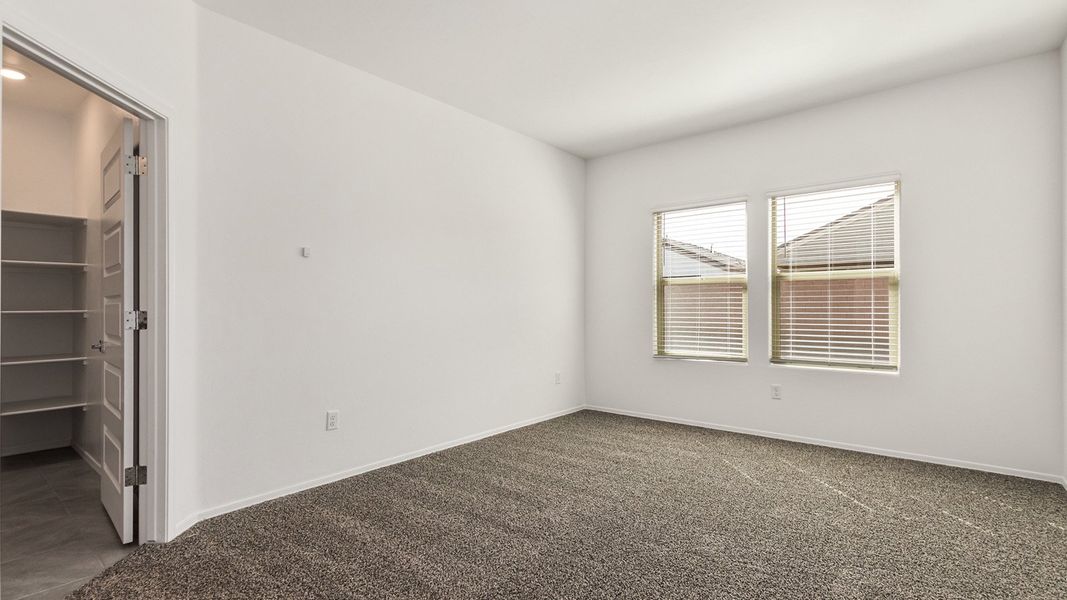 Representative unfurnished interior of a home built from the Dalton by D.R. Horton in The Oasis at Rocking K, Vail (Image 15).