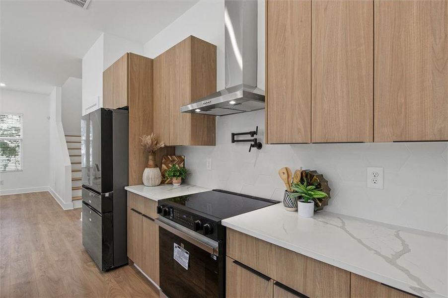 Furnished interior view inside a new home in , Atlanta (Image 33). Furnished interior view inside a new home in , Atlanta (Image 33).