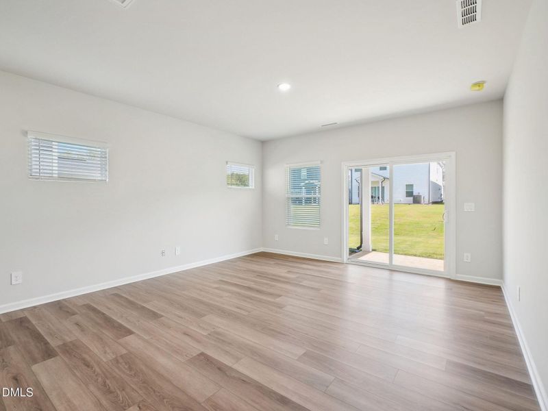 9-web-or-mls-Raleigh - River Glen - 644 9-web-or-mls-Raleigh - River Glen - 644