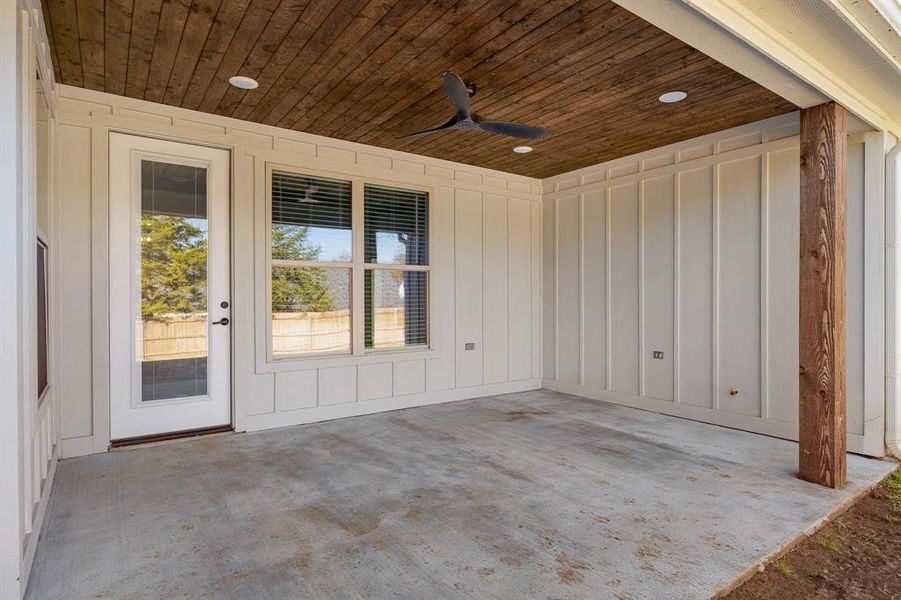 Exterior details and patio area of a home in , Tyler (Image 21).