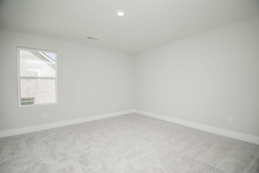 *Photo of example home. Selections and Finishes May Vary.* *Photo of example home. Selections and Finishes May Vary.*