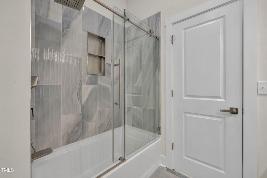 27-web-or-mls-untitled-36 27-web-or-mls-untitled-36