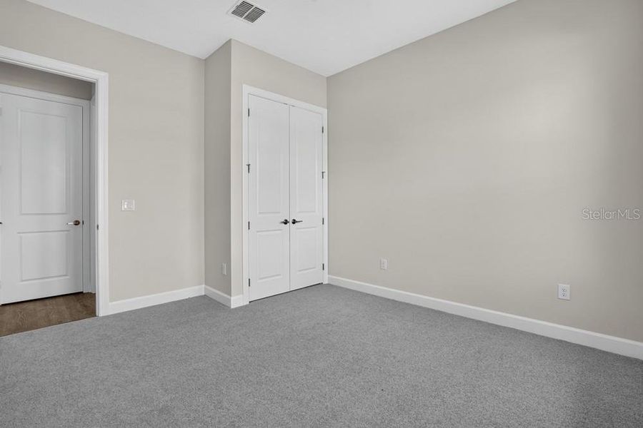 Spacious, unfurnished interior of a new home in Coasterra Community Group Page, Palmetto (Image 27).