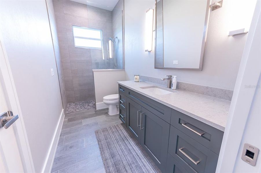 Furnished interior view inside a new home in , Punta Gorda (Image 32).