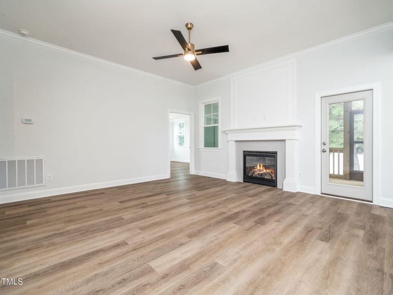 10-web-or-mls-15 Bella-14 10-web-or-mls-15 Bella-14