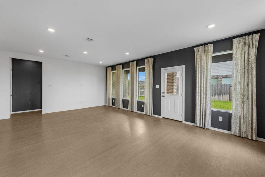 Spacious, unfurnished interior of a new home in , Katy (Image 22). Spacious, unfurnished interior of a new home in , Katy (Image 22).