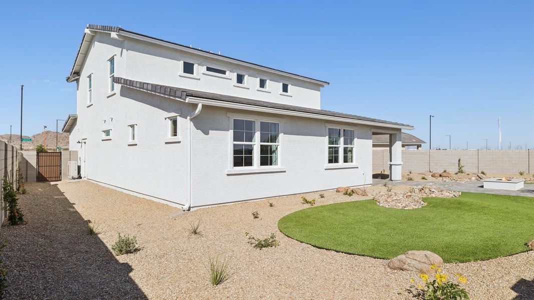 Representative exterior details of a home built from the Yellowstone by D.R. Horton in Westpark, Buckeye (Image 4).
