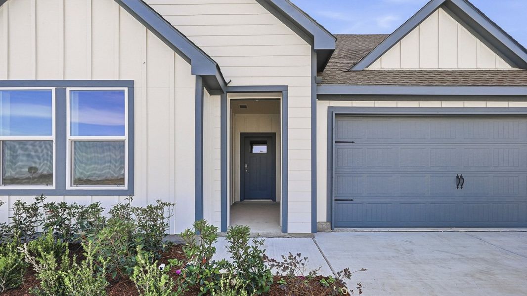 Representative exterior details of a home built from the Learjet by D.R. Horton in Windrose, Pilot Point (Image 3).