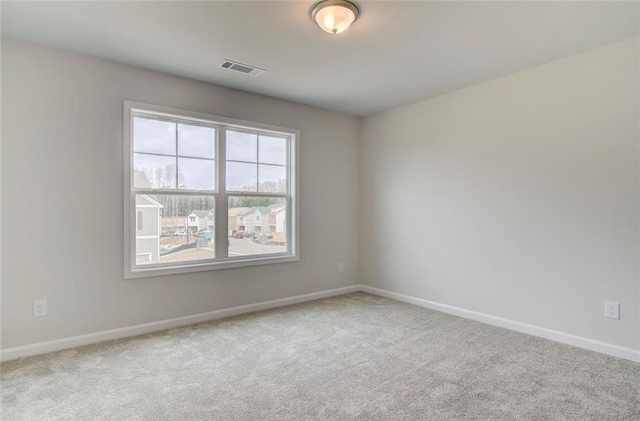 Spacious, unfurnished interior of a new home in Crofton Place Enclave, Snellville (Image 31).