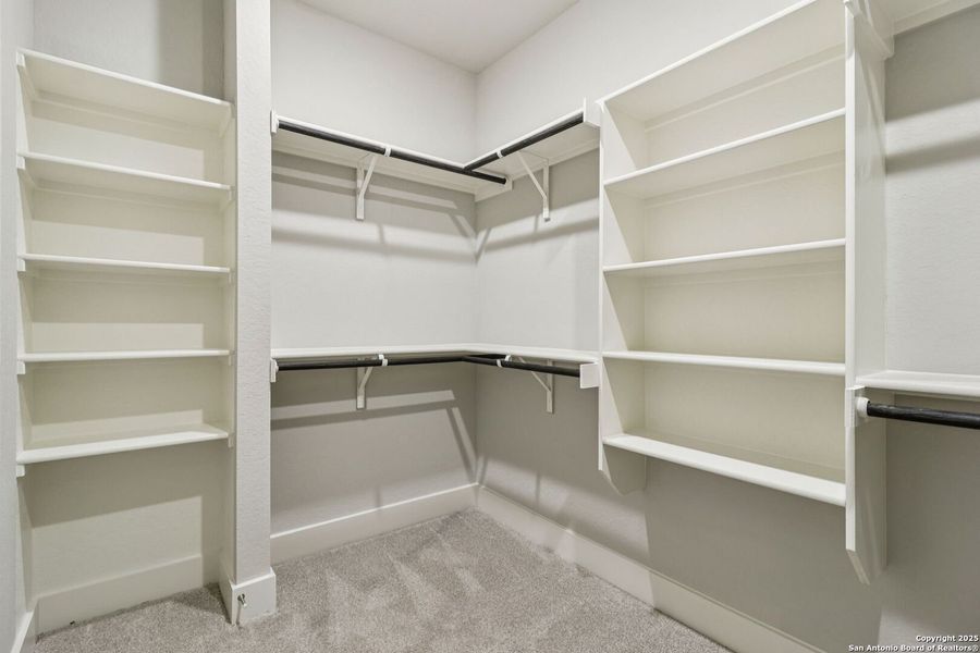 Spacious, unfurnished interior of a new home in Remington Ranch, San Antonio (Image 43). Spacious, unfurnished interior of a new home in Remington Ranch, San Antonio (Image 43).