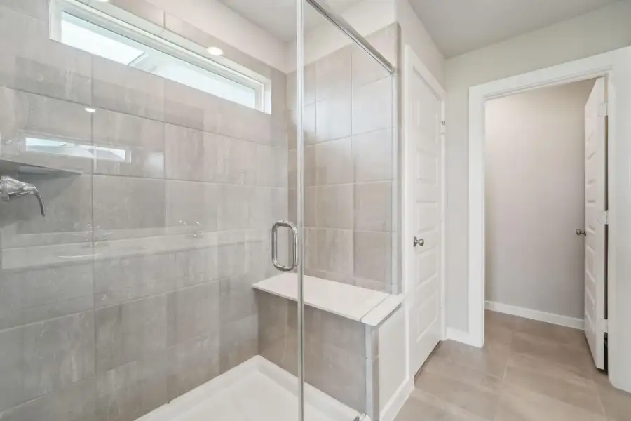 Photo is not of the actual home, but is an inspirational photo of builder’s model home and may depict options, furnishings, and/or decorator features that are not included Photo is not of the actual home, but is an inspirational photo of builder’s model home and may depict options, furnishings, and/or decorator features that are not included