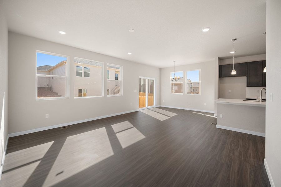 Spacious, unfurnished interior of a new home in Ridge at Lorson Ranch, Colorado Springs (Image 25).