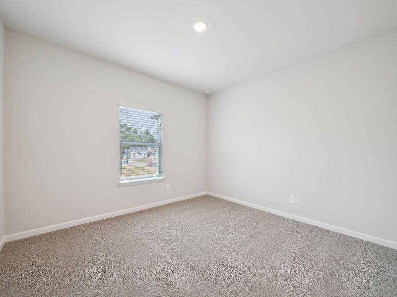 Spacious, unfurnished interior of a new home in Hemingway - Reserve Series, Cumming (Image 15).