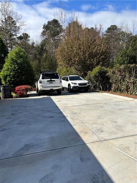 Image 37 of a home in .