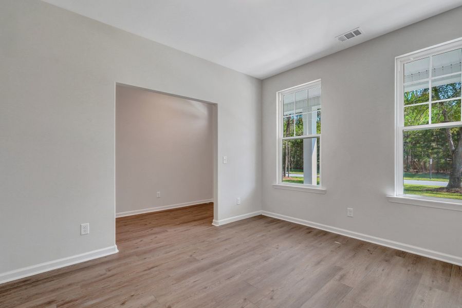 Representative unfurnished interior of a home built from the The Stonecrest by Smith Family Homes in Ramsey Landing, Rincon (Image 21).