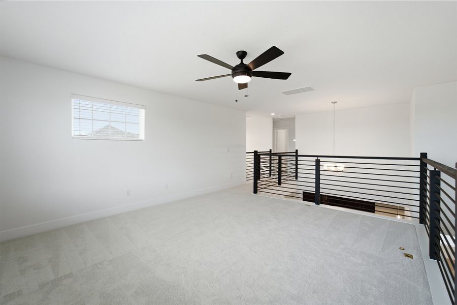 Spacious, unfurnished interior of a new home in Santa Rita Ranch, Liberty Hill (Image 58).