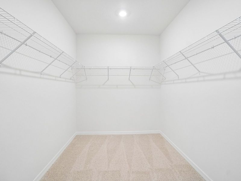 Spacious, unfurnished interior of a new home in Hilltop Vistas, Dade City (Image 17). Spacious, unfurnished interior of a new home in Hilltop Vistas, Dade City (Image 17).