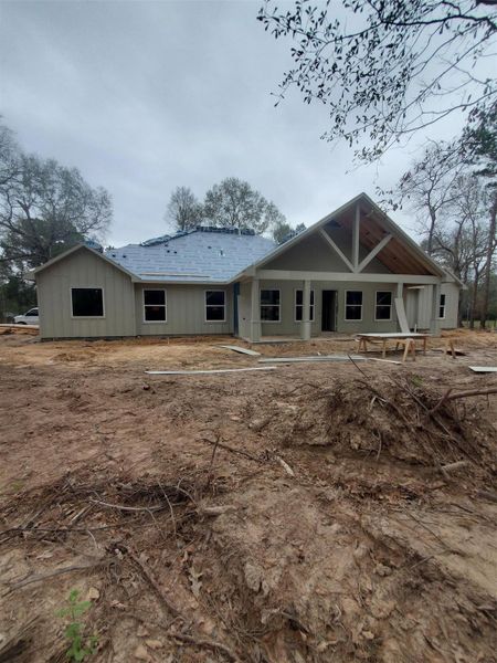 Image 8 of a home in . Image 8 of a home in .