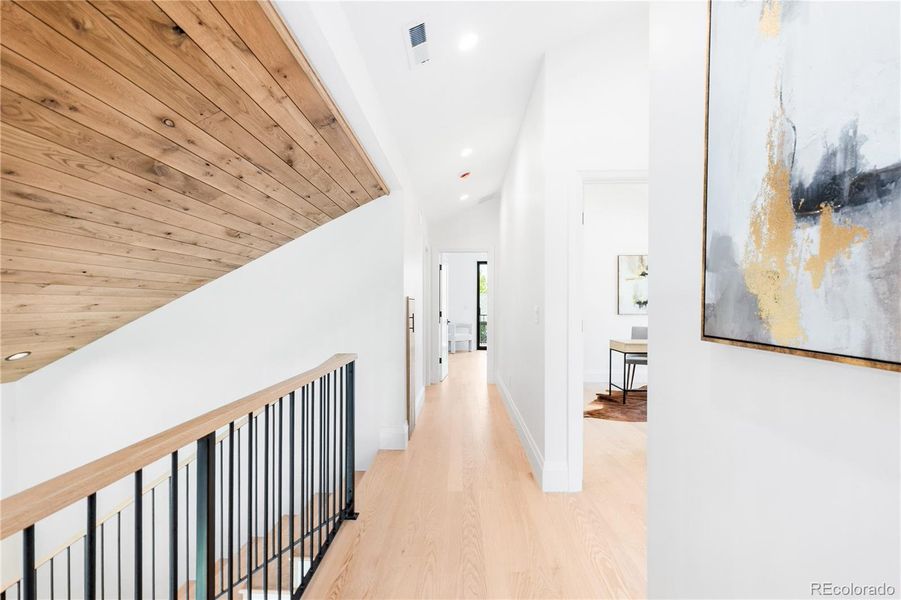 Image 38 of a home in .