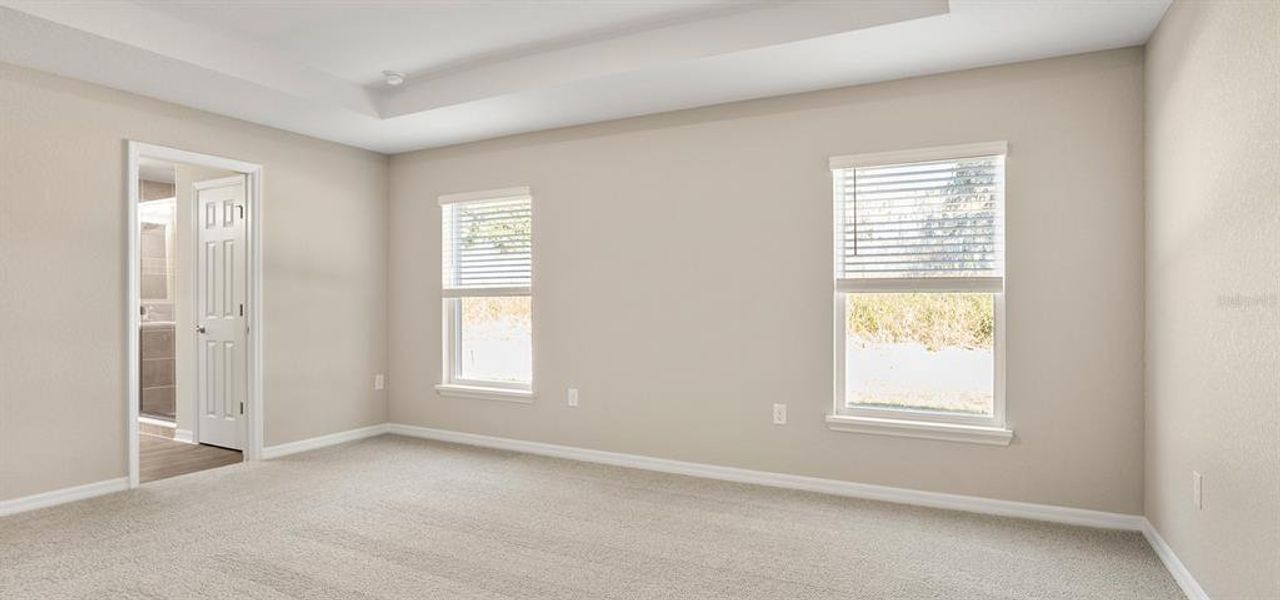Spacious, unfurnished interior of a new home in Bennah Oaks, Belleview (Image 15).