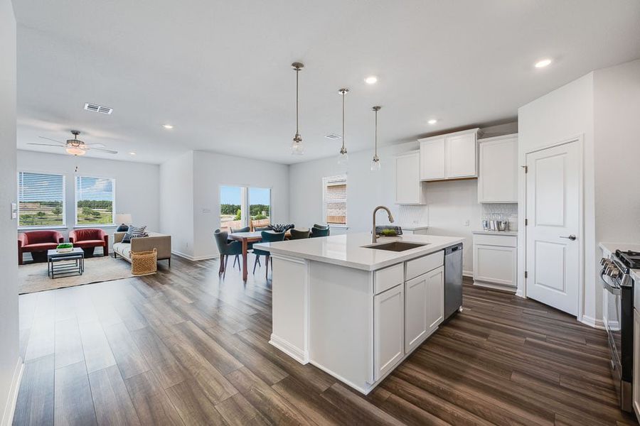 Representative furnished interior of a home built from the Wren by Taylor Morrison in Turner's Crossing 50s, Austin (Image 7).