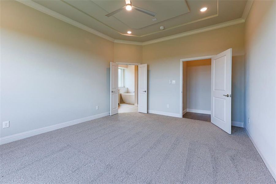 Spacious, unfurnished interior of a new home in , Venus (Image 21). Spacious, unfurnished interior of a new home in , Venus (Image 21).