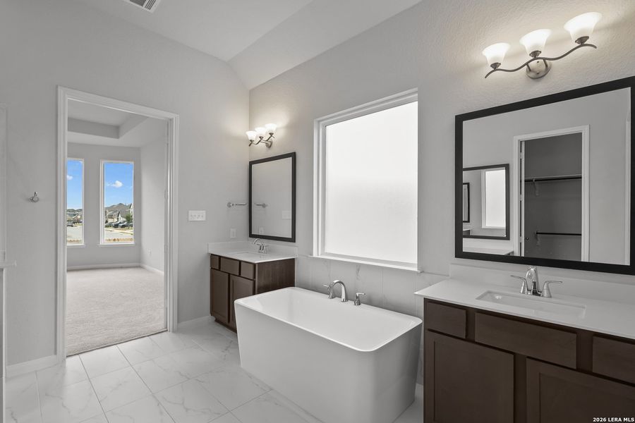 Furnished interior view inside a new home in Buffalo Crossing, Cibolo (Image 14).
