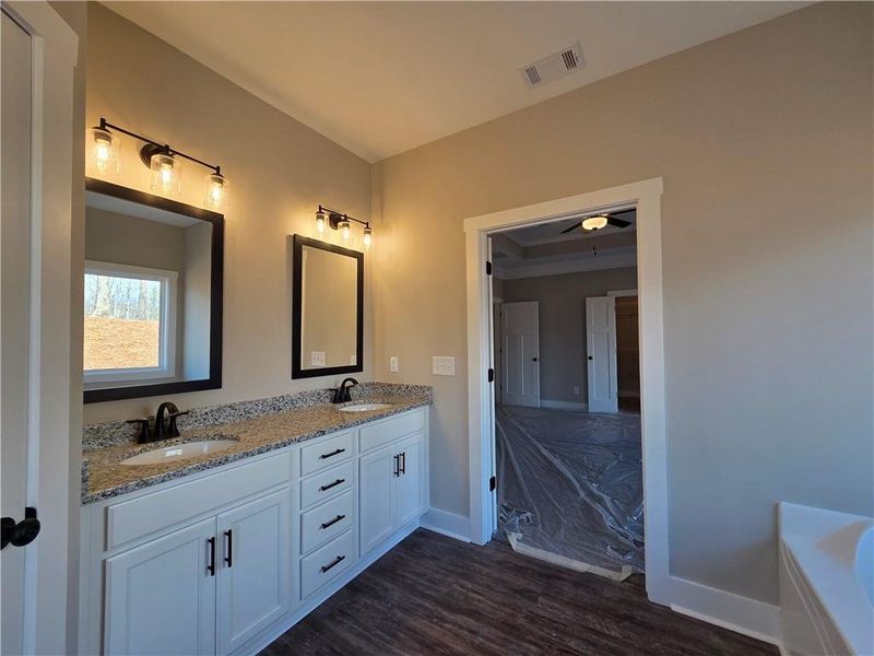 Furnished interior view inside a new home in Benson Estates, Dallas (Image 8).