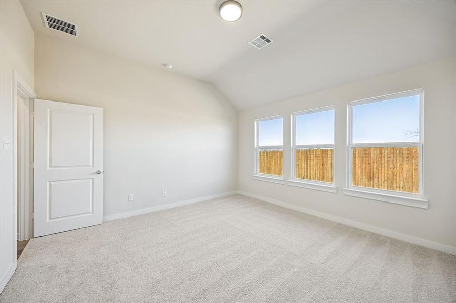 Spacious, unfurnished interior of a new home in Freeman Farms, Kaufman (Image 24). Spacious, unfurnished interior of a new home in Freeman Farms, Kaufman (Image 24).