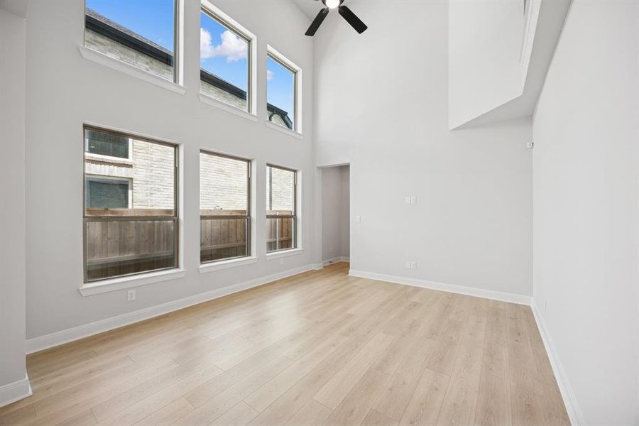 Spacious, unfurnished interior of a new home in Talia – Cottage Series, Mesquite (Image 23). Spacious, unfurnished interior of a new home in Talia – Cottage Series, Mesquite (Image 23).