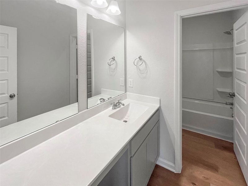 The Oriole II- Upstairs Hall Bath