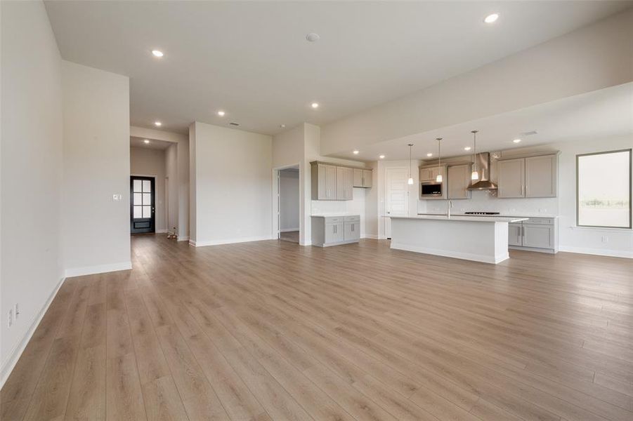 Spacious, unfurnished interior of a new home in Arbors at Legacy Hills, Celina (Image 15).