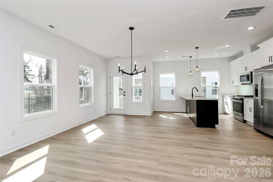Spacious, unfurnished interior of a new home in , Charlotte (Image 31).