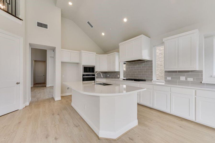 Furnished interior view inside a new home in Cedar Ridge Estates, Grand Prairie (Image 5). Furnished interior view inside a new home in Cedar Ridge Estates, Grand Prairie (Image 5).