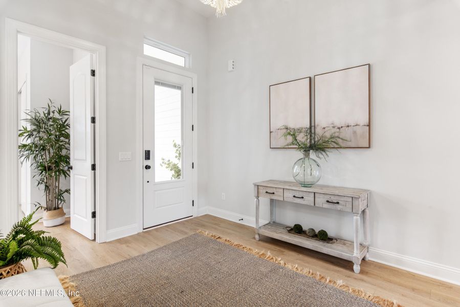 Furnished interior view inside a new home in , Ponte Vedra (Image 8).