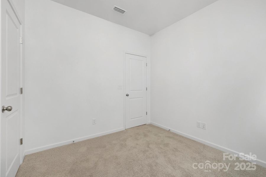 Spacious, unfurnished interior of a new home in Edgewater - The Cottages, Lancaster (Image 18).