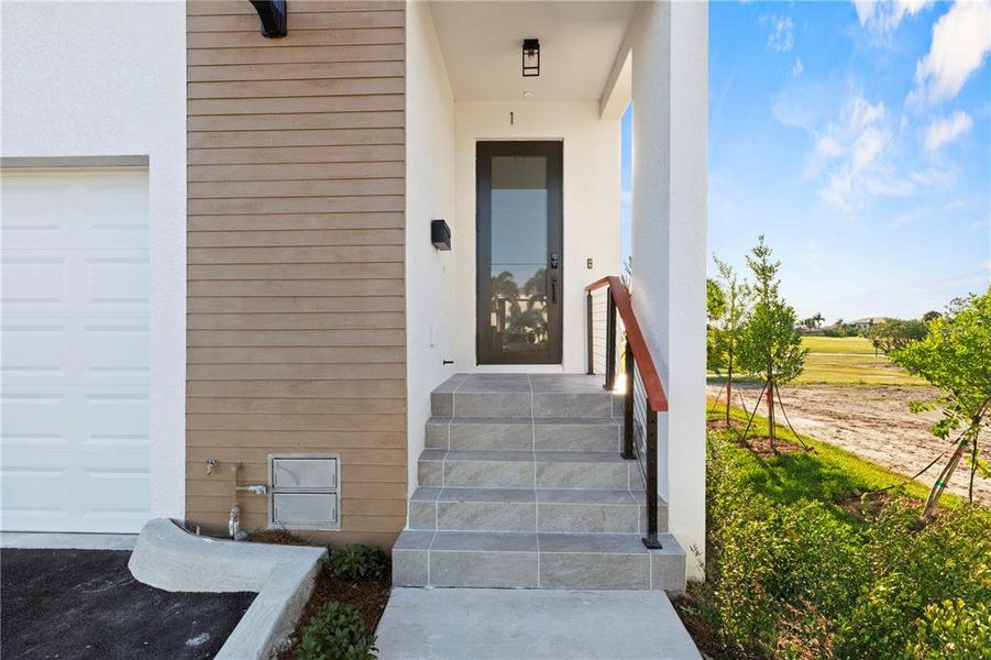 Exterior details and patio area of a home in , Punta Gorda (Image 2).