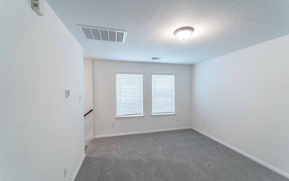 Spacious, unfurnished interior of a new home in Lago Mar, Texas City (Image 12). Spacious, unfurnished interior of a new home in Lago Mar, Texas City (Image 12).