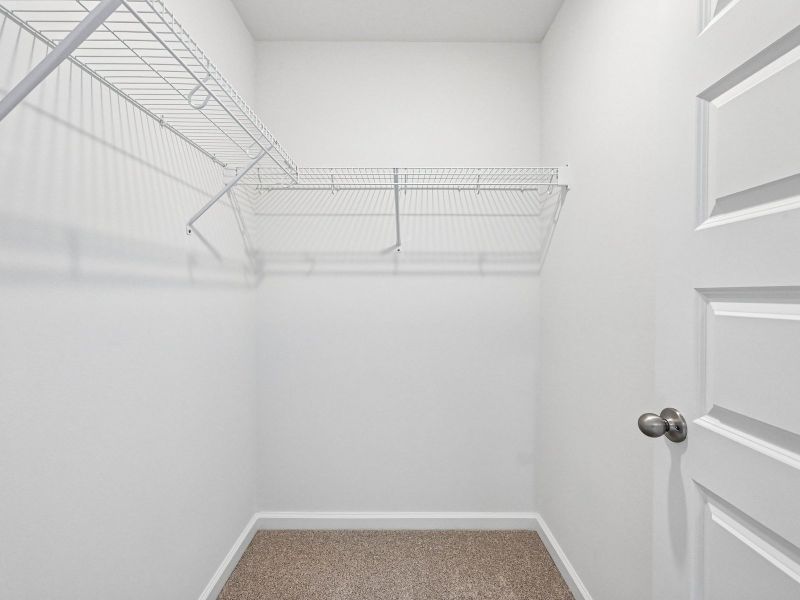 Spacious, unfurnished interior of a new home in Meritage Homes at Central Park, Port St. Lucie (Image 16).