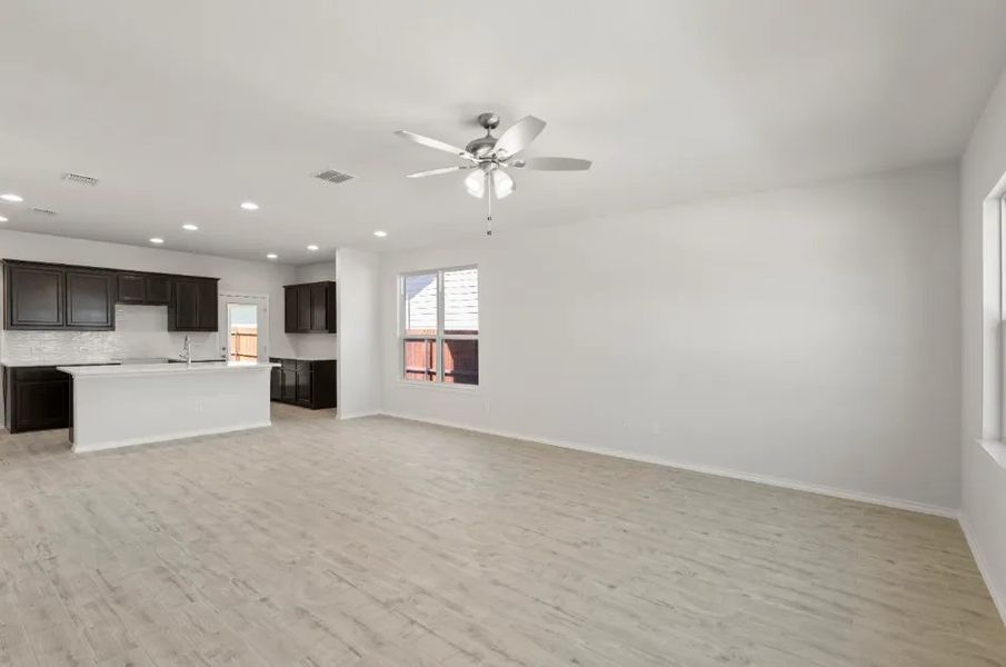 Front exterior of a new home in Heartland, Heartland, TX, highlighting curb appeal (Image 10). Front exterior of a new home in Heartland, Heartland, TX, highlighting curb appeal (Image 10).