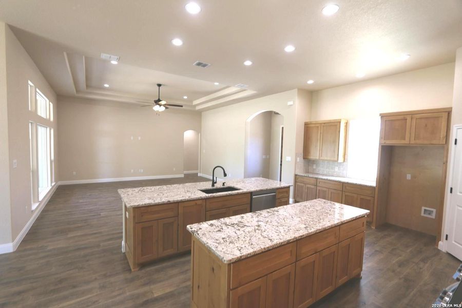 Furnished interior view inside a new home in , Floresville (Image 6).