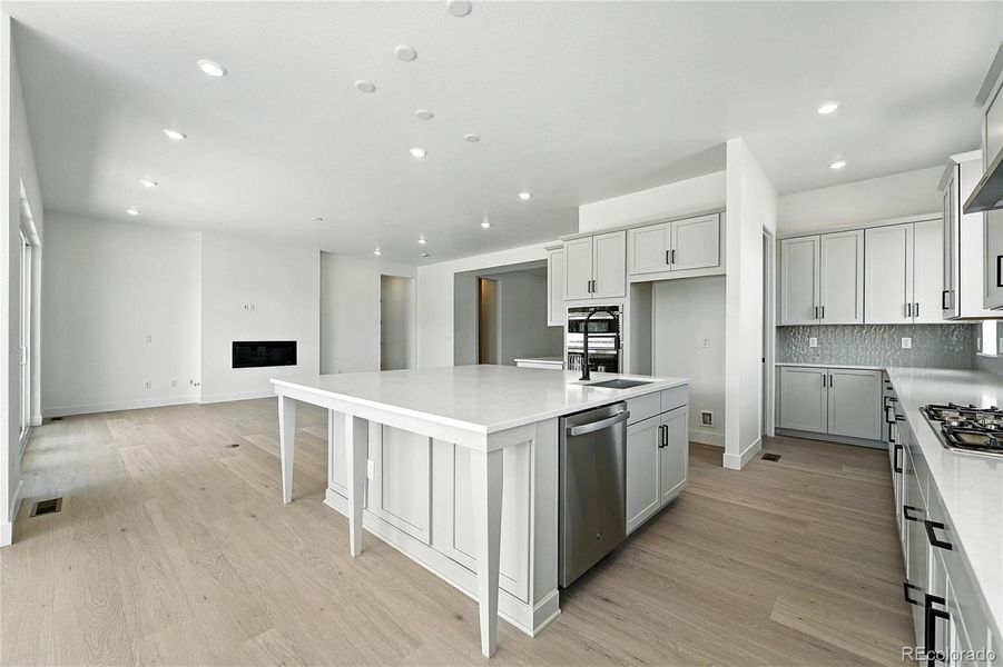 16500 Black Rose Circle ~ Ready Now 16500 Black Rose Circle ~ Ready Now